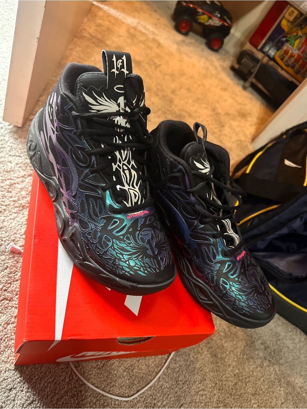 Puma Kids Black Sneakers with Iridescent Teal-Purple Accents